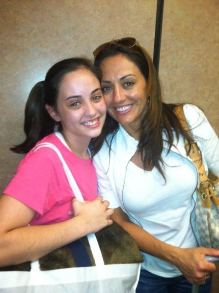 267564_10150262347974697_5370728_n